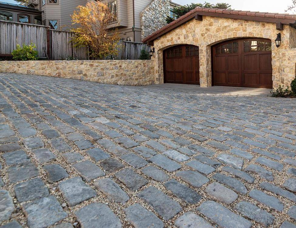 Cobblestone: Reclaimed Cobbled Driveway for your landscape and hardscape projects
