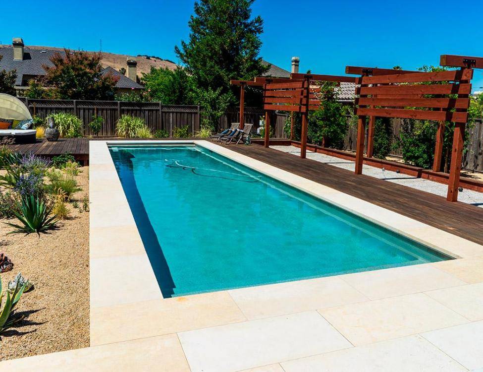 Salado Cream Dimensional manufactured stone Paving and Pool Coping