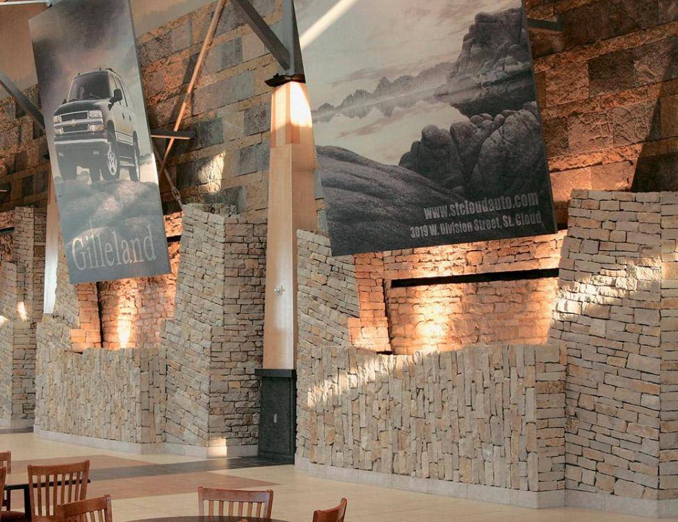 Interior Commercial Natural Stone: Fond du Lac Cambrian Blend, Buff Grey & Mill Creek