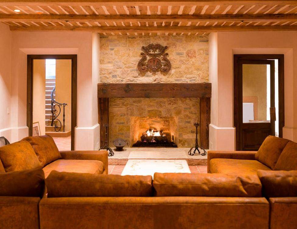 Villa Blend natural stone Fireplace Full Bed Stone (Yellow Osage Limestone)
